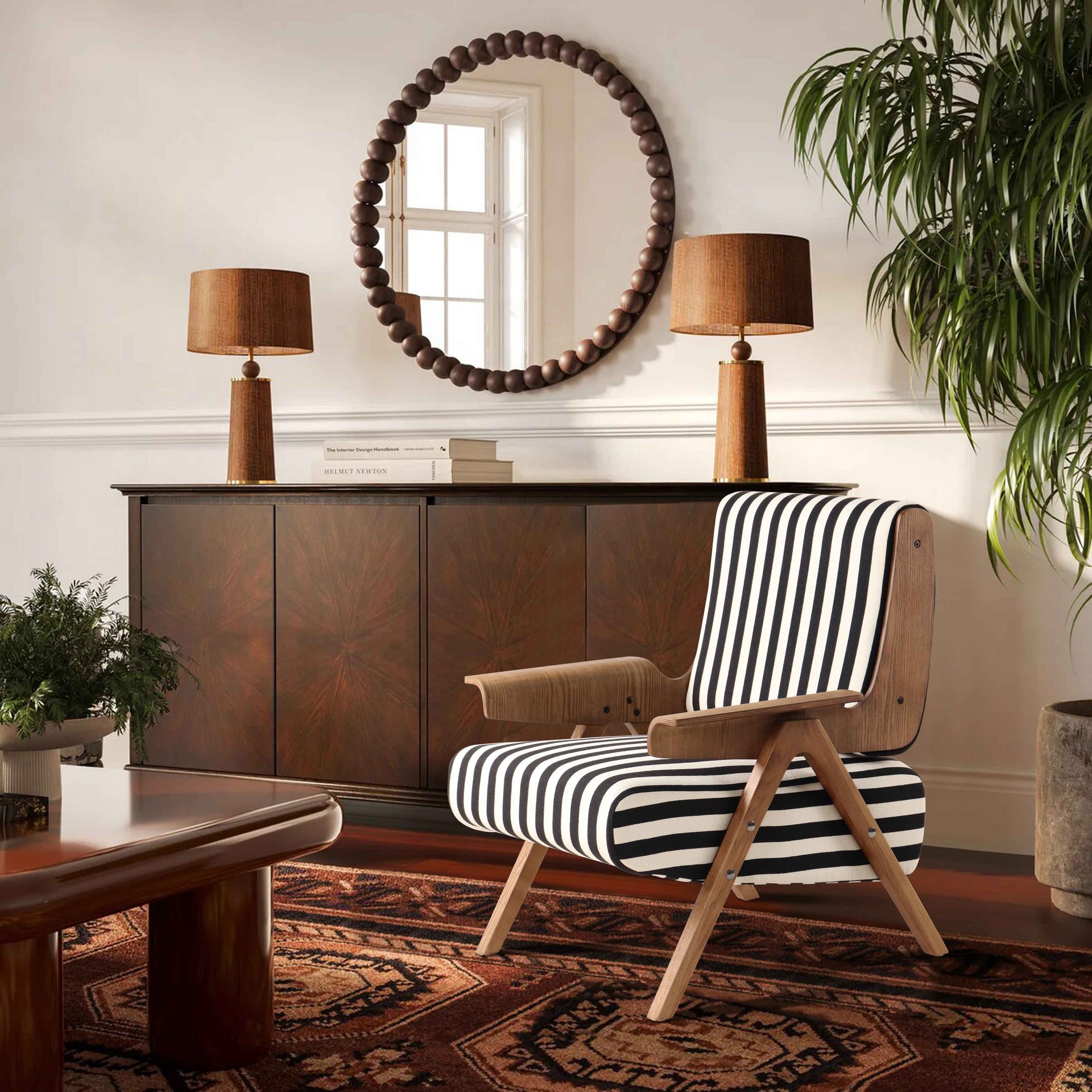 Ergonomic Linen Accent Chair - Ideal for Home Leisure Spaces