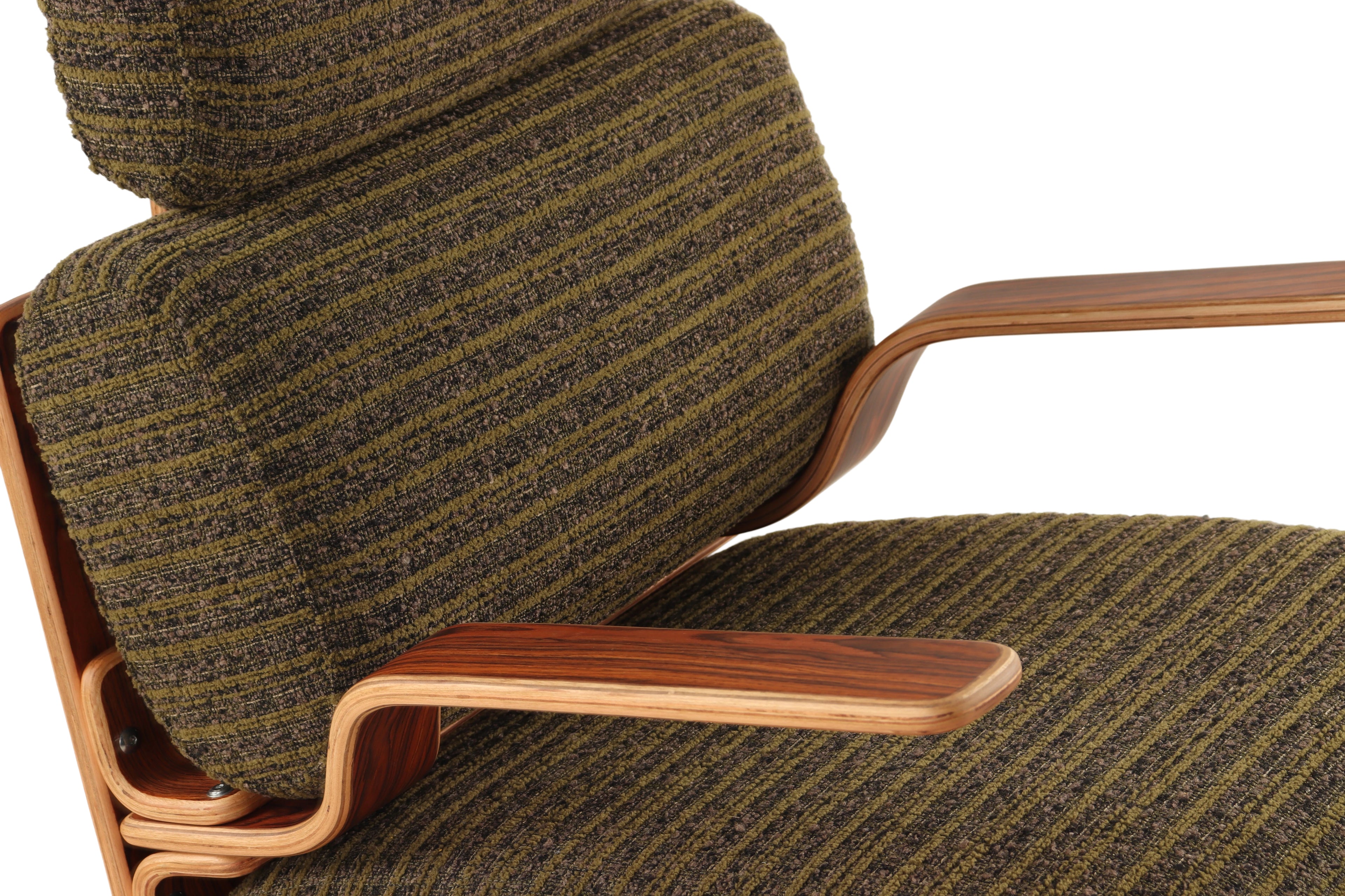 Ergonomic Rocking Chair - Sturdy Solid Oak Armrests