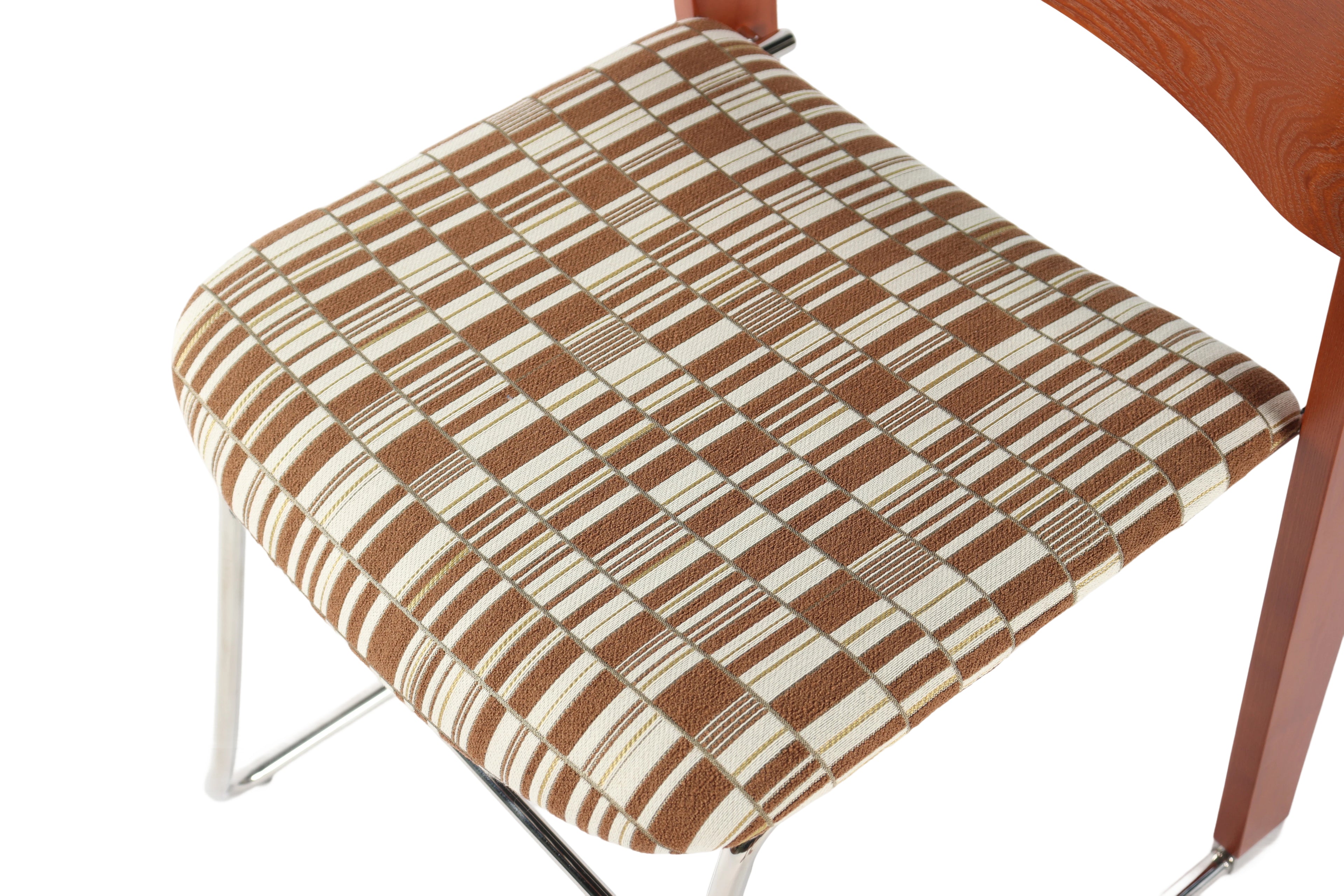 Modern Patterned Linen Chair - Linen Texture, Stylish